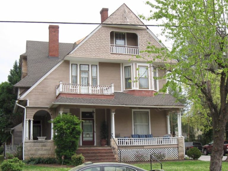 The Daniel A. Overby House, 169 Holbrook Avenue